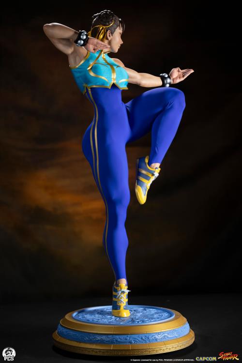 Street Fighter Chun-Li (Alpha Edition) 1/2 Scale Limited Edition Statue Gallery Image 4