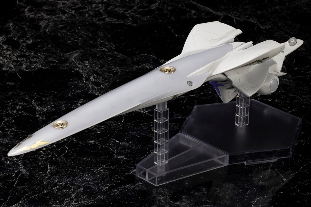 Legend of the Galactic Heroes: Die Neue These Galactic Empire Forces Battleship Brynhildr 1/3000 Scale Model Kit Gallery Image 6
