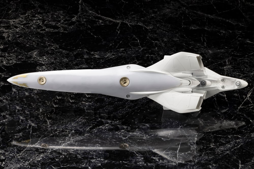 Legend of the Galactic Heroes: Die Neue These Galactic Empire Forces Battleship Brynhildr 1/3000 Scale Model Kit Gallery Image 14