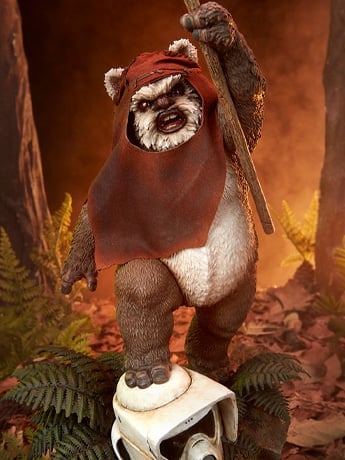 Star Wars: Return of the Jedi Premium Format Wicket Statue Gallery Image 2
