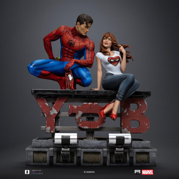 Marvel Comics Spider-Man and Mary Jane 1/6 Scale Limited Edition Diorama Gallery Image 6