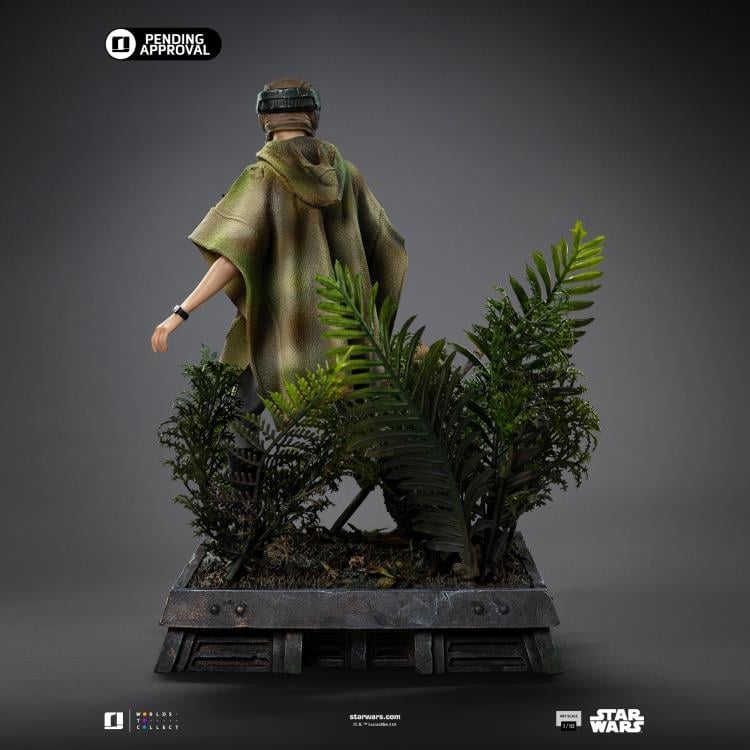 Star Wars: Return of the Jedi Leia and Wicket 1/10 Art Scale Limited Edition Statue Gallery Image 8