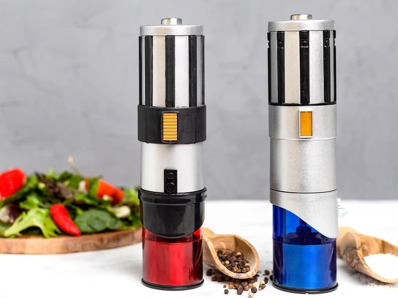 Star Wars Lightsaber Electric Salt & Pepper Mill Grinder Set Gallery Image 4