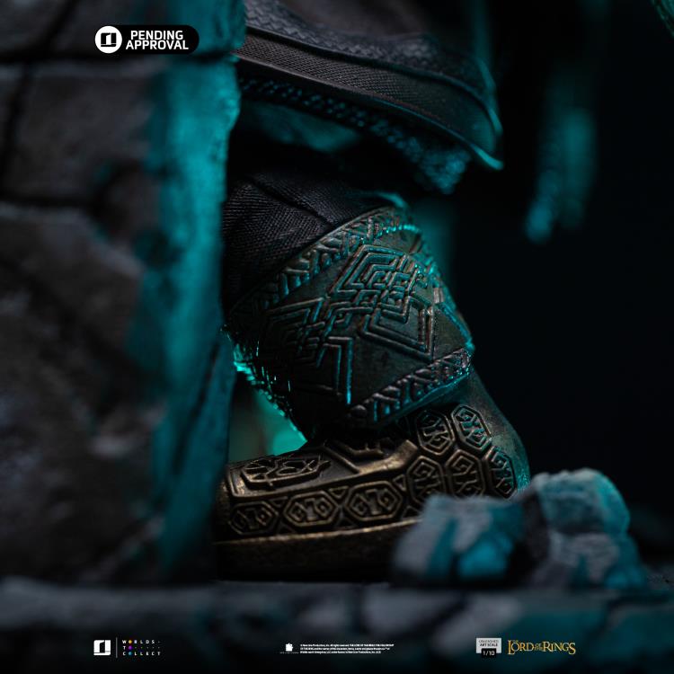 The Lord of the Rings Gimli Unleashed 1/10 Art Scale Limited Edition Statue Gallery Image 13