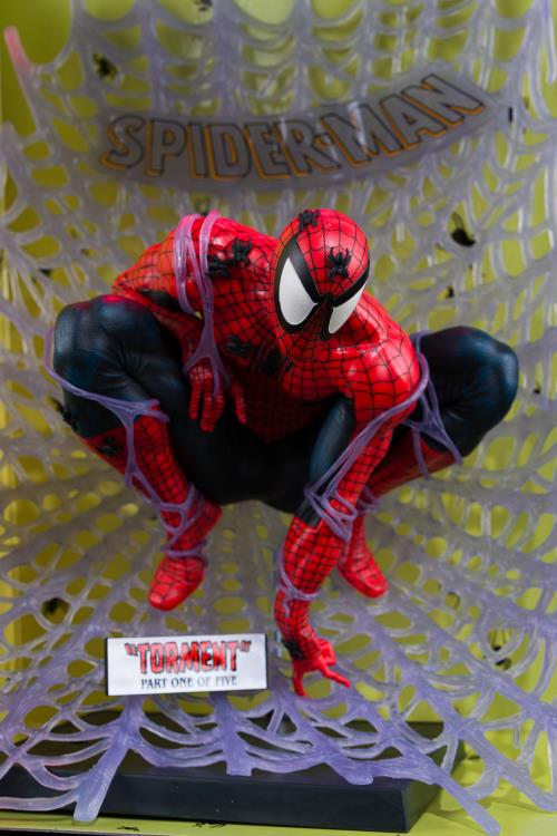 Marvel Comics Spider-Man (Spider-Man #1) 1/6 Scale Figure Gallery Image 5