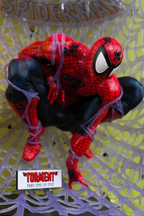 Marvel Comics Spider-Man (Spider-Man #1) 1/6 Scale Figure Gallery Image 6