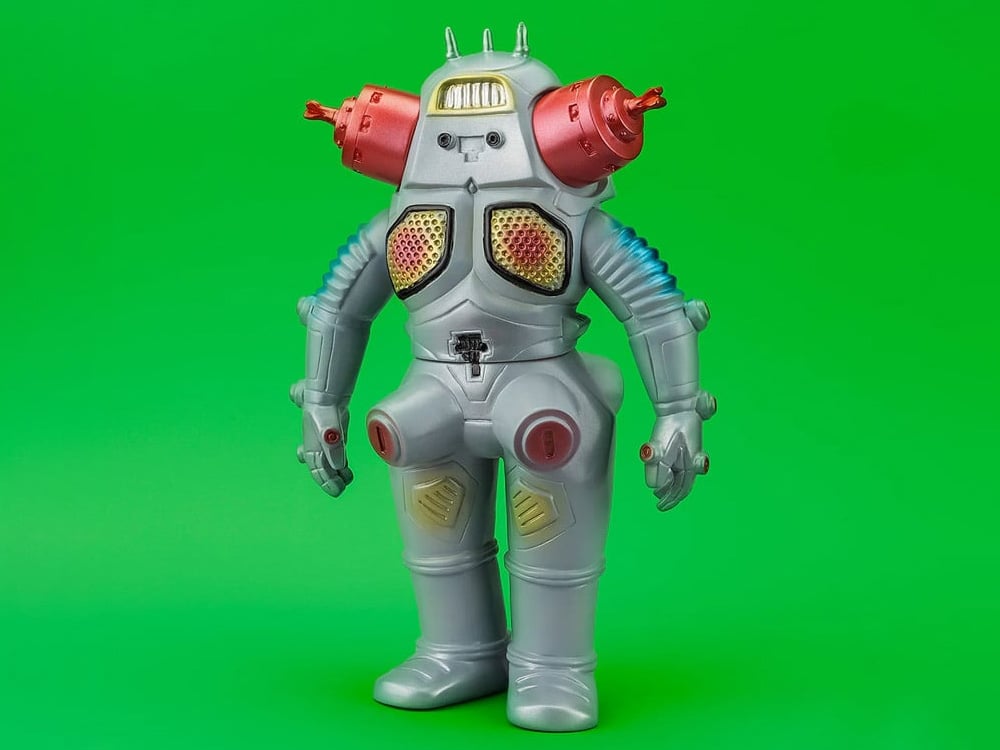 Ultraseven King Joe (Showa Retro Color Ver.) Figure Gallery Image 1