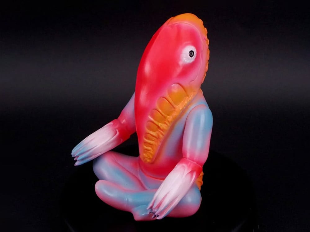 Ultraseven Alien Metron (Showa Retro Color Ver.) Figure Gallery Image 1
