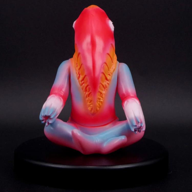 Ultraseven Alien Metron (Showa Retro Color Ver.) Figure Gallery Image 3