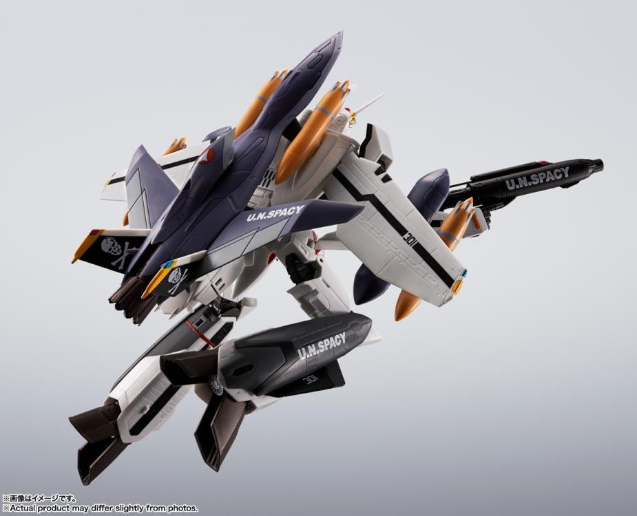 Macross Zero Hi-Metal R VF-0S Phoenix (Roy Focker Use) + QF-2200D-Ghost Action Figure Gallery Image 6