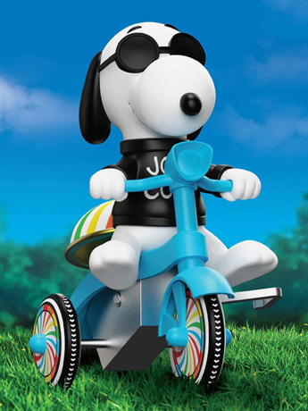 Peanuts Super Cycle Joe Cool (Black with Blue Trike) SDCC 2025