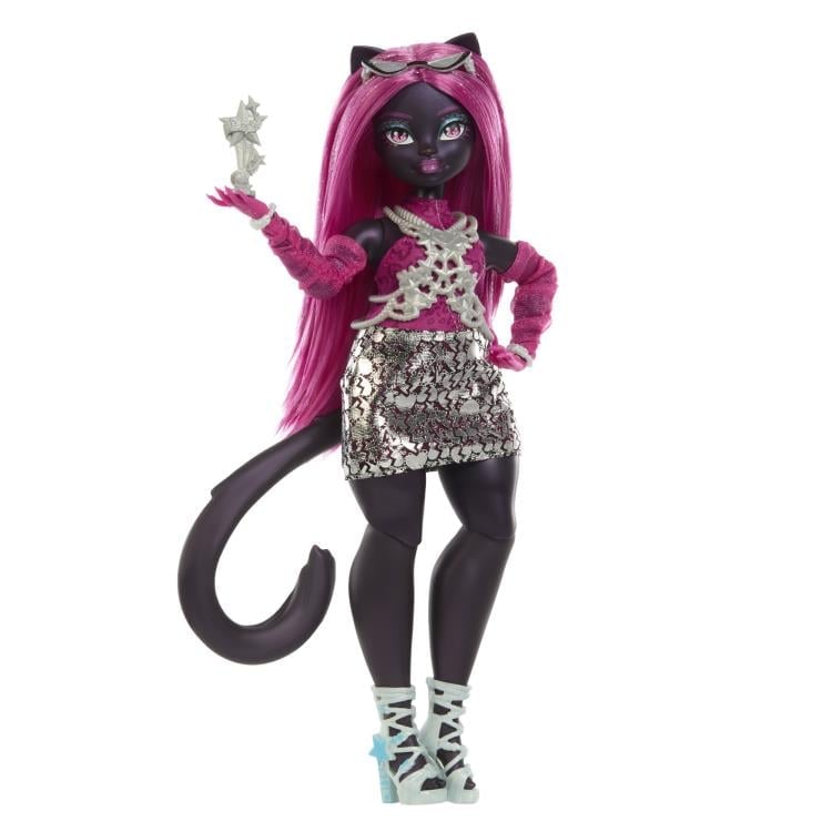 Monster High Skulltimate Secrets Hauntlywood Mysteries Catty Noir Doll Gallery Image 4