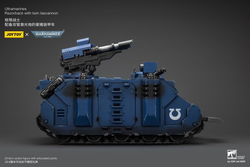 Warhammer 40K Ultramarines Razorback with Twin Lascannon 1/18 Scale Vehicle Gallery Image 6