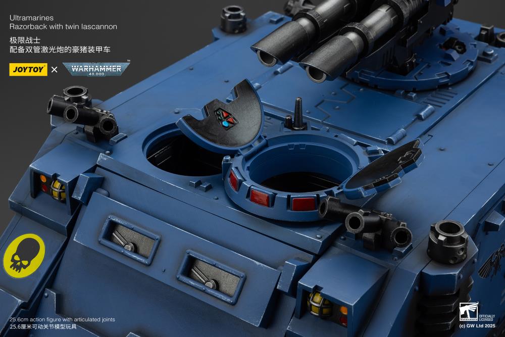 Warhammer 40K Ultramarines Razorback with Twin Lascannon 1/18 Scale Vehicle Gallery Image 35