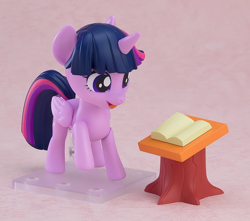 My Little Pony Nendoroid No.2829 Twilight Sparkle Gallery Image 5