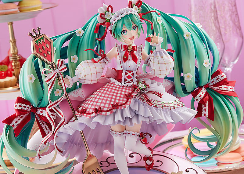 Vocaloid Hatsune Miku Strawberry Motif (15th Anniversary Ver.) 1/7 Scale Figure (Reissue) Gallery Image 5