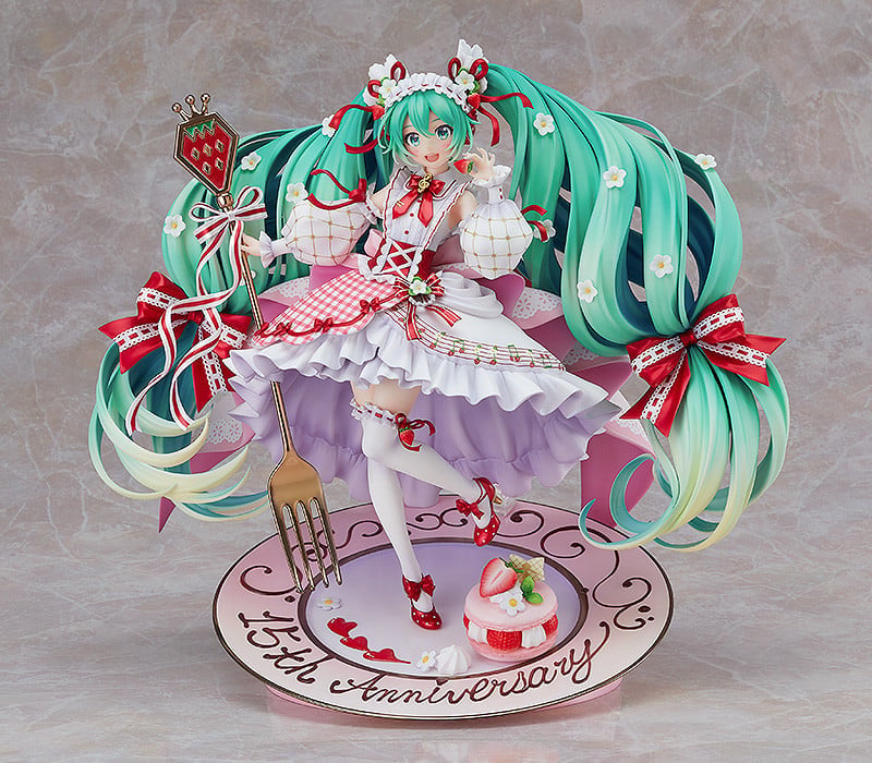 Vocaloid Hatsune Miku Strawberry Motif (15th Anniversary Ver.) 1/7 Scale Figure (Reissue) Gallery Image 7