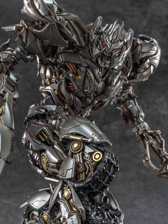 Transformers: Revenge of the Fallen AMK Pro Megatron Model Kit Gallery Image 2