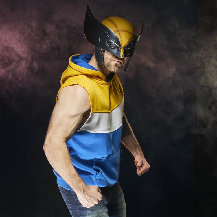 Deadpool & Wolverine Marvel legends Wolverine 1:1 Scale Wearable Mask Gallery Image 8
