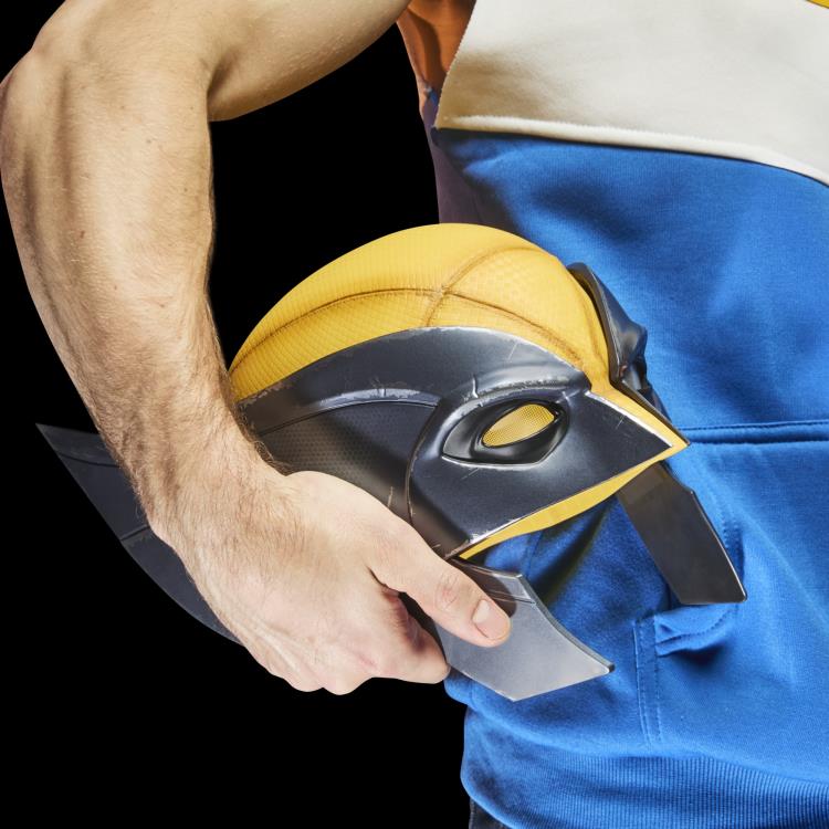 Deadpool & Wolverine Marvel legends Wolverine 1:1 Scale Wearable Mask Gallery Image 5