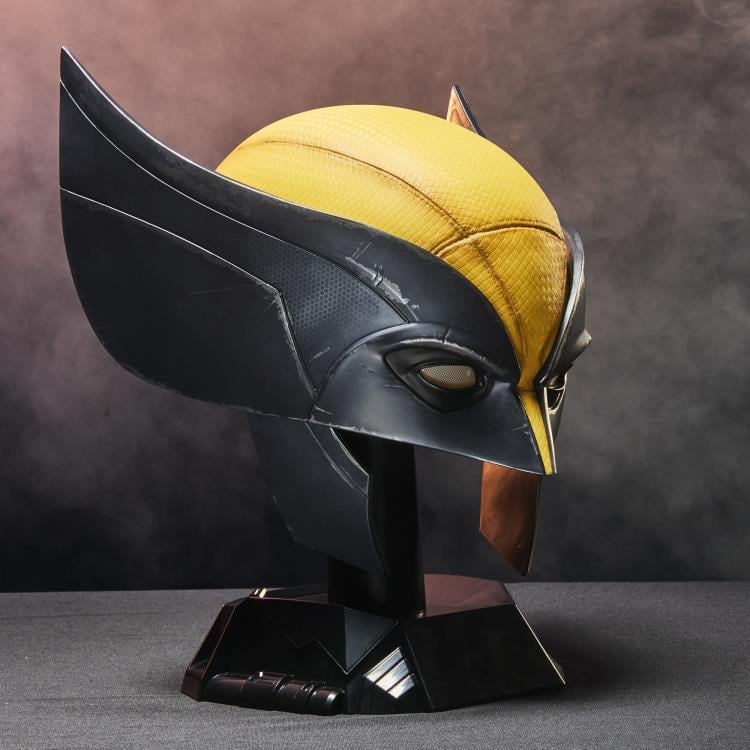 Deadpool & Wolverine Marvel legends Wolverine 1:1 Scale Wearable Mask Gallery Image 3