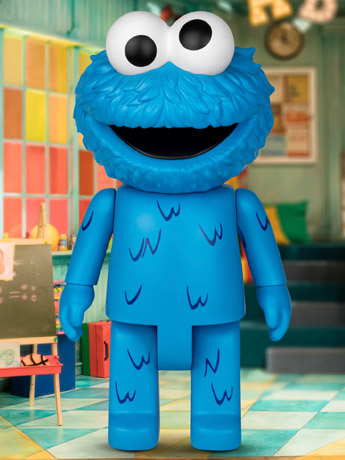 Sesame Street Syaking-Bang!! Cookie Monster Vinyl Piggy Bank Gallery Image 2