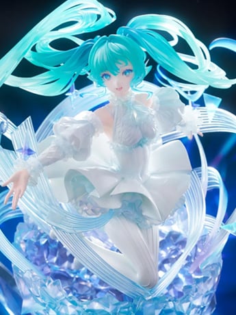 Vocaloid Hatsune Miku (Crystal Dress Ver.) 1/7 Scale Shibuya Scramble Figure Gallery Image 2