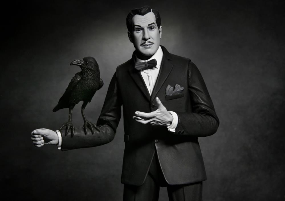Vincent Price (Black & White) Ultimate Action Figure Gallery Image 12
