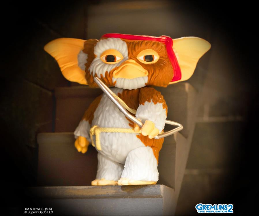Gremlins 2: The New Batch ReAction Gizmo (Battle Ready Character Card) Figure Gallery Image 3