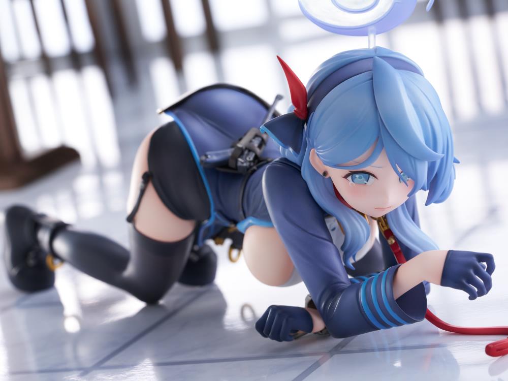 Blue Archive Ako (Memorial Lobby Ver.) 1/7 Scale Figure Gallery Image 5