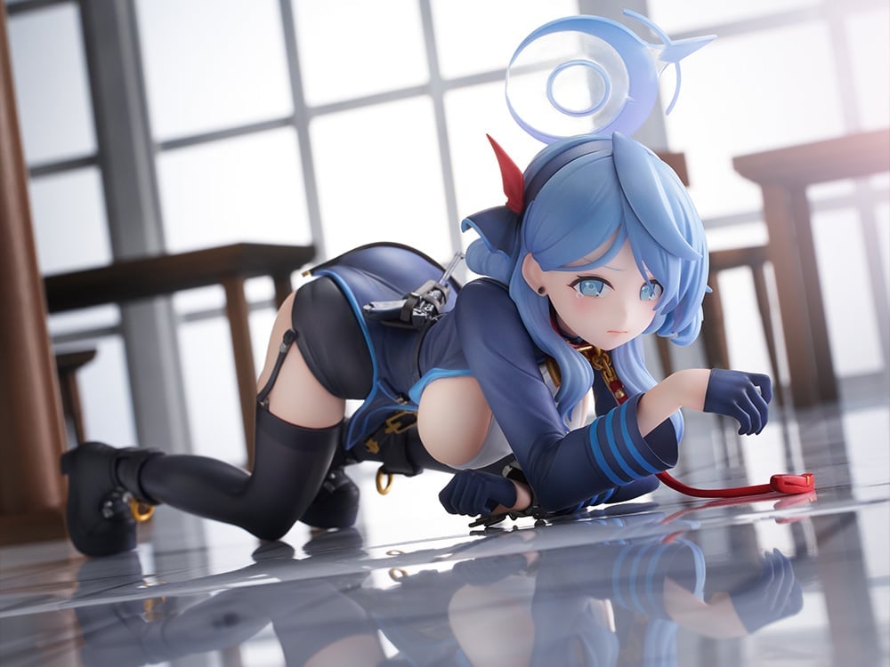 Blue Archive Ako (Memorial Lobby Ver.) 1/7 Scale Figure Gallery Image 1
