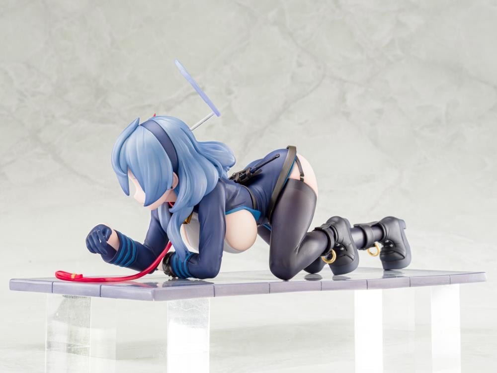 Blue Archive Ako (Memorial Lobby Ver.) 1/7 Scale Figure Gallery Image 9
