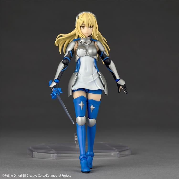 Is It Wrong to Try to Pick Up Girls in a Dungeon? Revoltech NR092