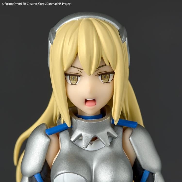 Is It Wrong to Try to Pick Up Girls in a Dungeon? Revoltech NR092