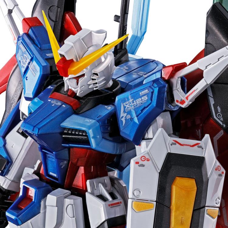 Mobile Suit Gundam SEED Destiny RG Destiny Gundam (Titanium Finish) 1/144 Scale Model Kit (Reissue) Gallery Image 11