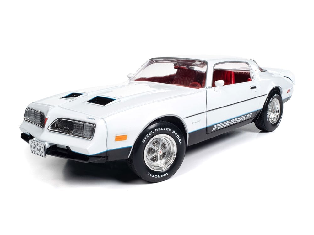 1977 Pontiac Firebird Formula 1/18 Scale Die-Cast Model Gallery Image 1