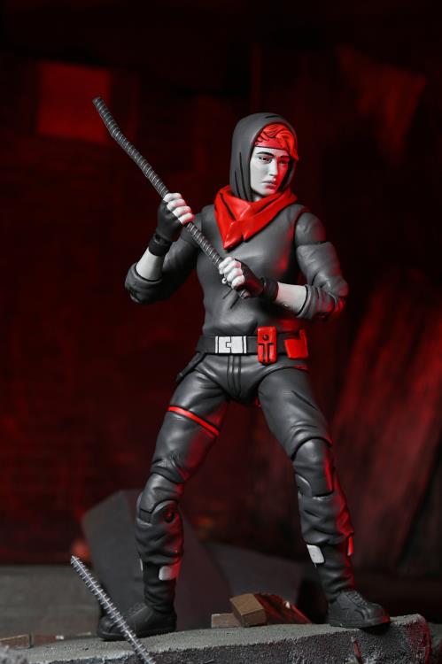 Teenage Mutant Ninja Turtles: The Last Ronin - The Lost Years April (Nightwatcher) Action Figure Gallery Image 5