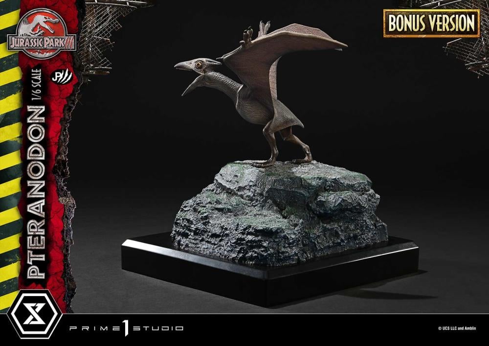 Jurassic Park III Legacy Museum Collection Pteranodon (Bonus Ver.) 1/6 Scale Statue Gallery Image 14