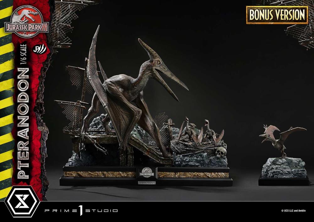 Jurassic Park III Legacy Museum Collection Pteranodon (Bonus Ver.) 1/6 Scale Statue Gallery Image 5