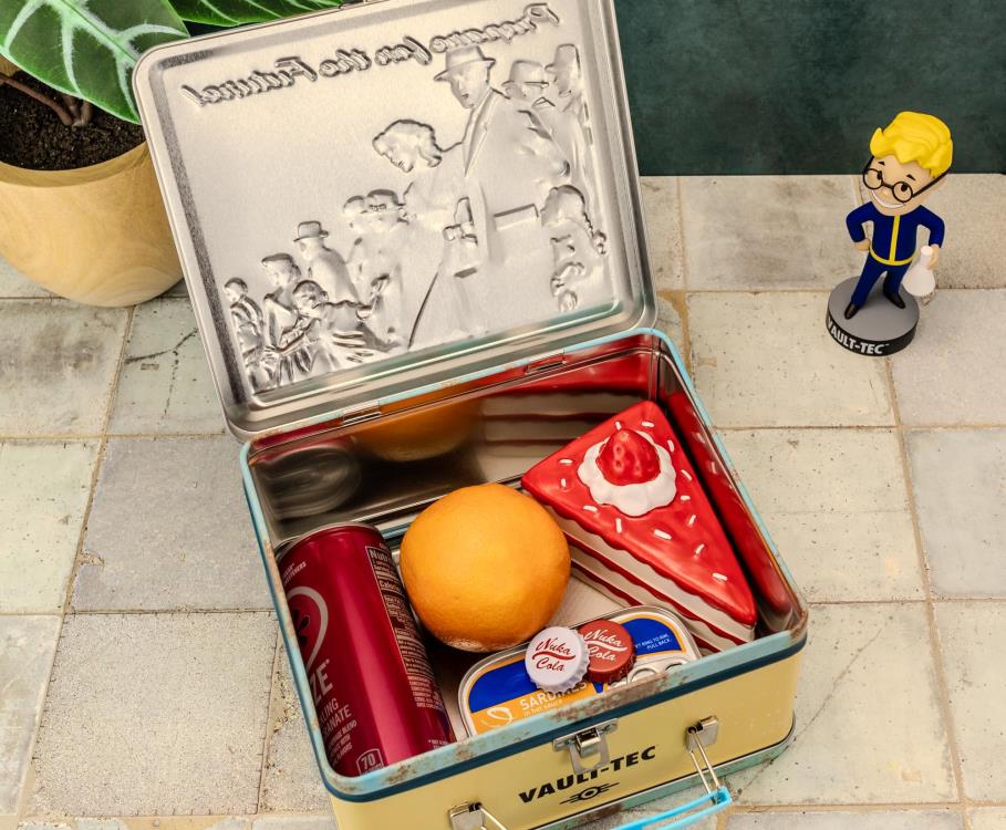Fallout Vault-Tec "Prepare for the Future" Lunchbox Gallery Image 8