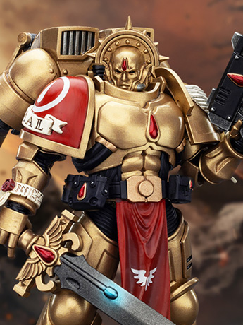 Warhammer 40K Blood Angels Sanguinary Guard 1 with Inferno Pistol and Encarmine Blade 1/18 Scale Action Figure Gallery Image 2