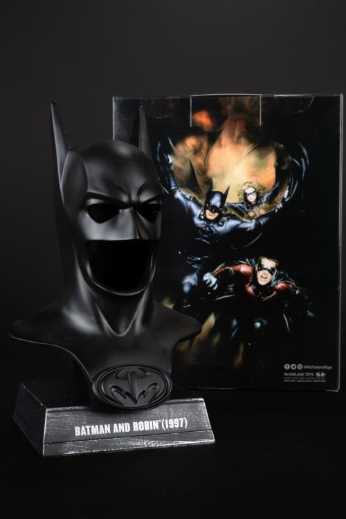 Batman and Robin Batman Cowl 1/3 Scale Replica Gallery Image 5