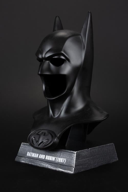Batman and Robin Batman Cowl 1/3 Scale Replica Gallery Image 4