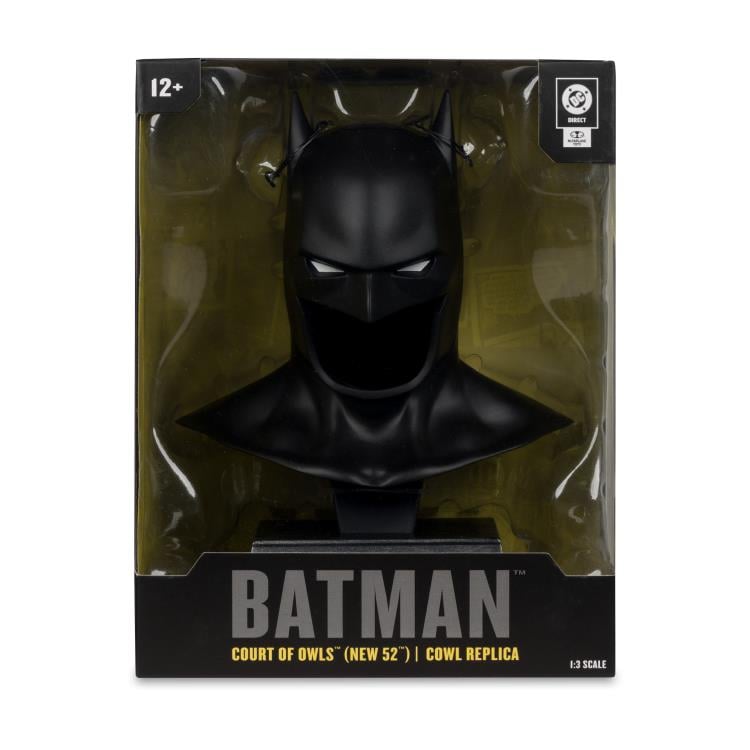 Batman: The Court of Owls Batman Cowl 1/3 Scale Replica Gallery Image 10
