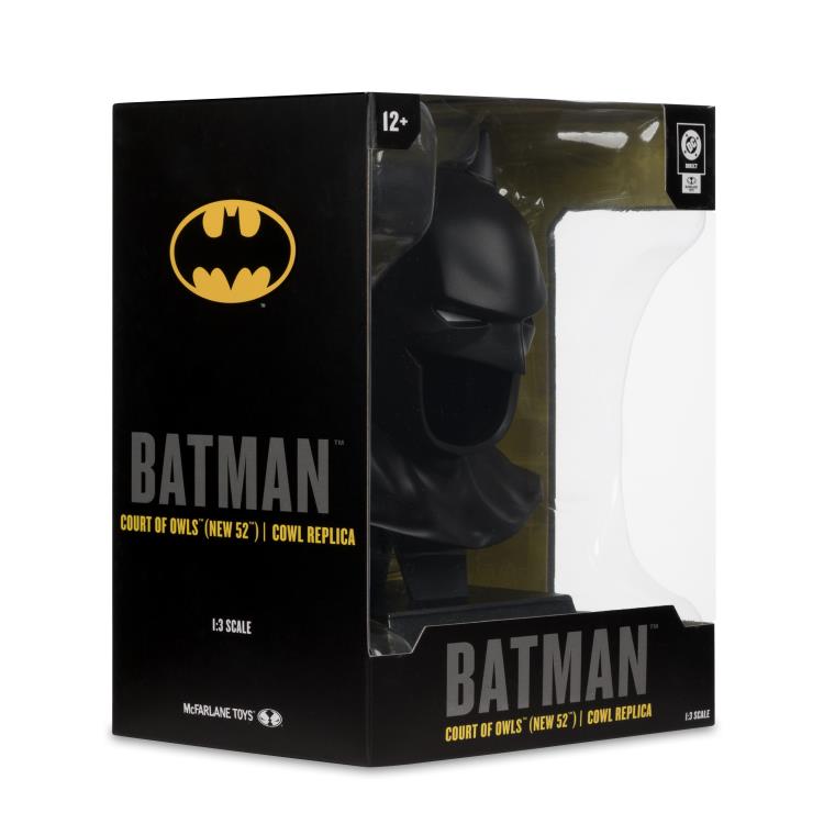 Batman: The Court of Owls Batman Cowl 1/3 Scale Replica Gallery Image 11