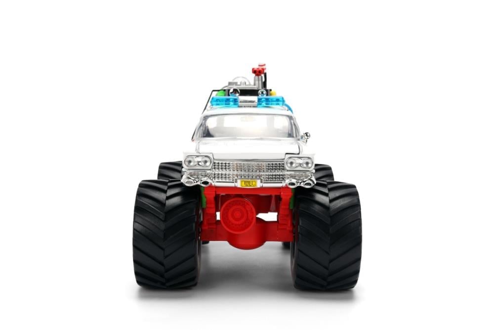 Ghostbusters Hollywood Rides Ecto-1 Monster Truck 1/24 Scale Model Gallery Image 4