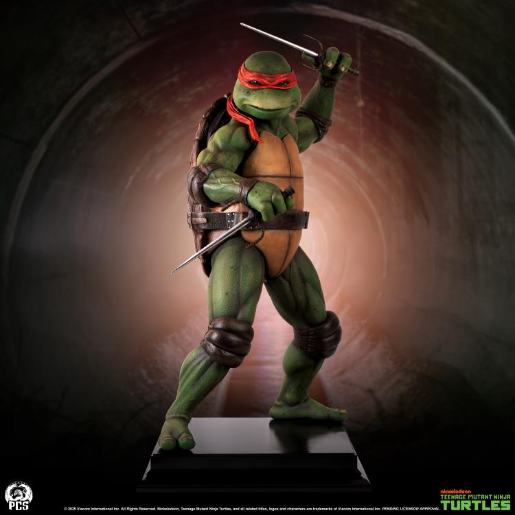 Teenage Mutant Ninja Turtles (1990) Raphael 1/2 Scale Statue Gallery Image 3