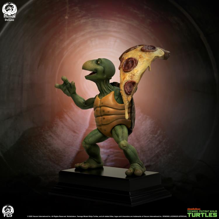Teenage Mutant Ninja Turtles (1990) Raphael (Deluxe Edition) 1/2 Scale Statue Gallery Image 16