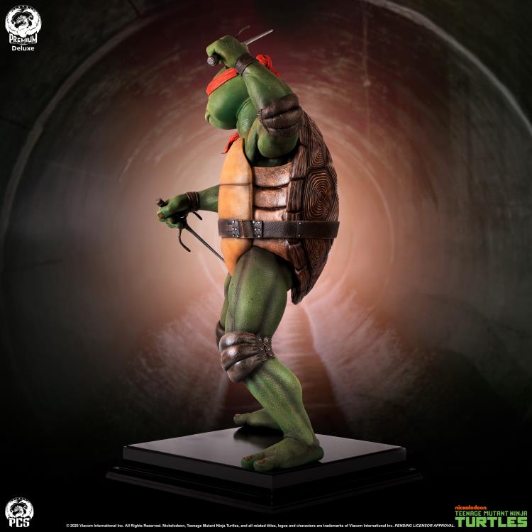 Teenage Mutant Ninja Turtles (1990) Raphael (Deluxe Edition) 1/2 Scale Statue Gallery Image 7