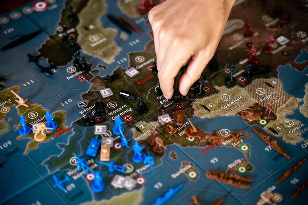 Axis & Allies: 1940 Europe Second Edition Gallery Image 10